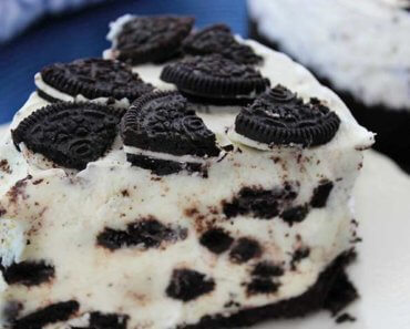 Vegan Oreo Cheesecake vegan oreo cheesecake a 370x297 - Vegan Oreo Cheesecake